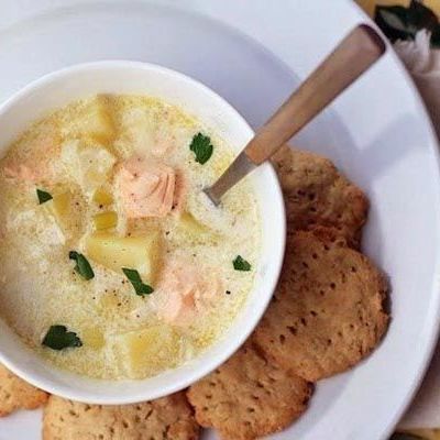 Лохикейтто финский сливочный суп с лососем