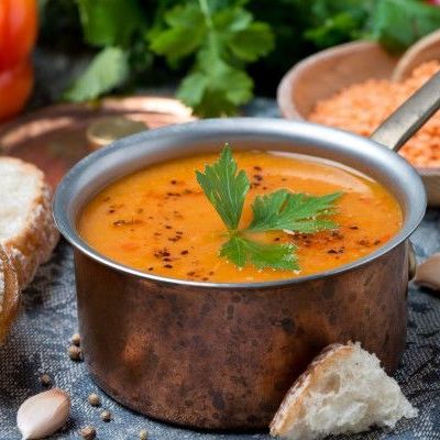 Постный суп-пюре из чечевицы с томатами
