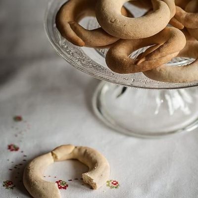 Португальское бисквитное печенье