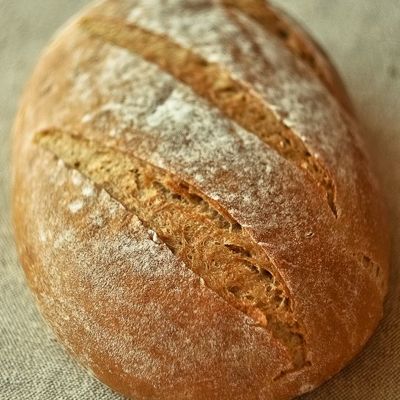 Пшенично-ржаной хлеб на картофельном отваре.