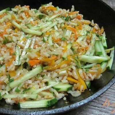 Рис с овощами в китайском стиле