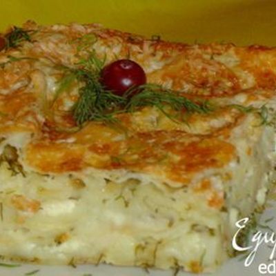 Пирог из лаваша с сыром, творогом и зеленью