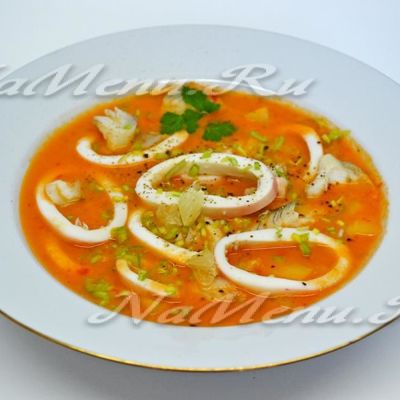 Рыбный крем-суп с кальмарами