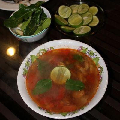 Тайский суп на кокосовом молоке, Том Кха Кай, Том Кха Кунг