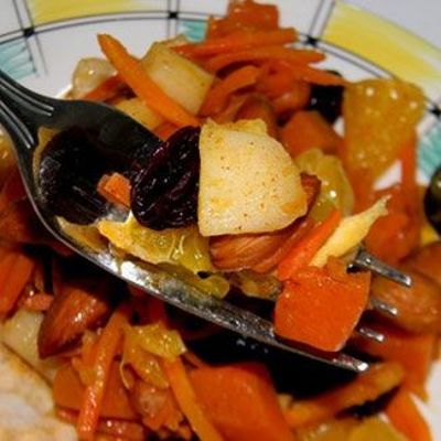 Кисло-сладкий теплый салат из тыквы