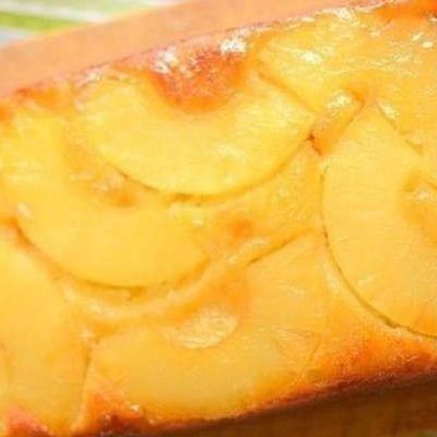 Пирог с консервированными ананасами
