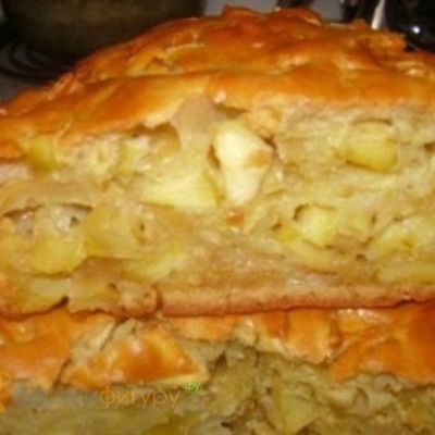 Пирог кукурузный с яблоками