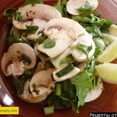 Салат грибной вкусный из свежих шампиньонов