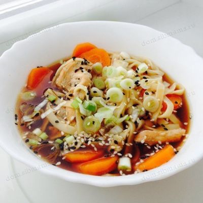 Китайский рыбный суп с соевым соусом