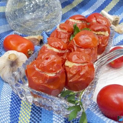 Запеченные помидоры с мясом