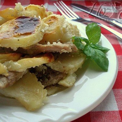 Картофельная запеканка с мясом в духовке