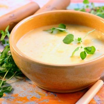 Легкий суп с плавленым сыром