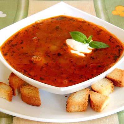 Суп из рыбных консервов в томатном соусе