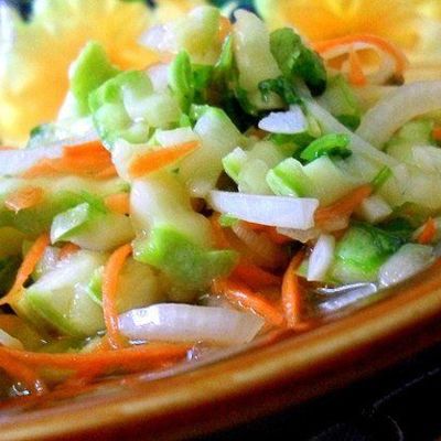 Острый салат из кабачков
