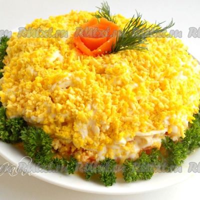 Салат Мимоза с плавленным сыром