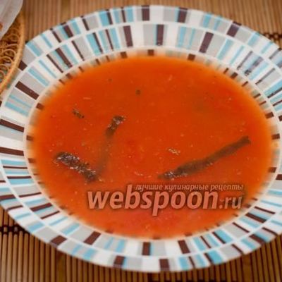 Томатный суп на курином бульоне