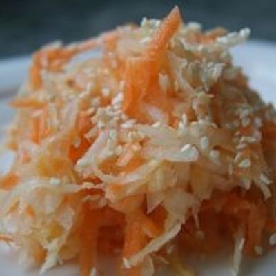 Салат из дайкона и моркови