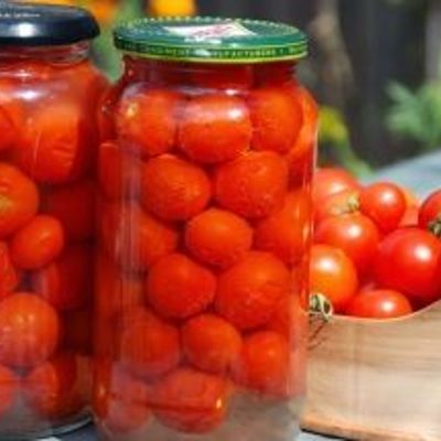 Консервированные помидоры без специй