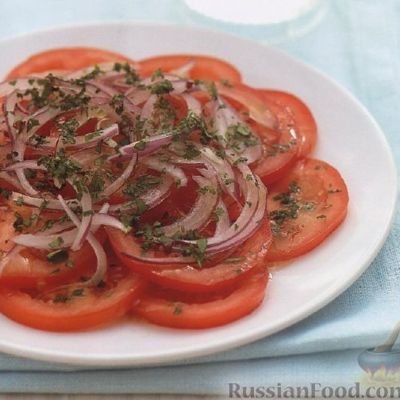 Легкий салат из помидоров