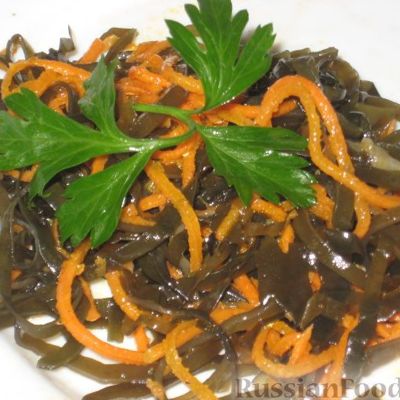 Морская капуста с морковкой по-корейски