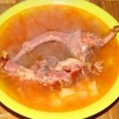 Овощной суп с копчеными ребрами