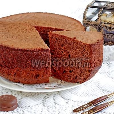 Шоколадный бисквит со сгущёнкой и шоколадной пастой