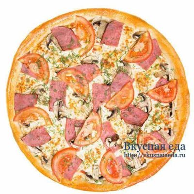 Пицца с сыром и колбасой