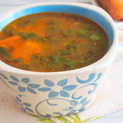 Грузинский томатный суп со шпинатом