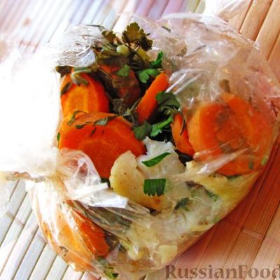 Пангасиус с овощами в рукаве