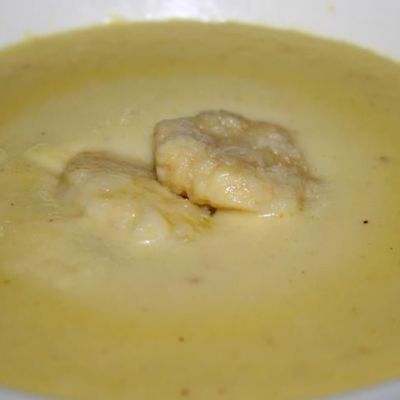 Крем-суп из кольраби с картофельными ньокки