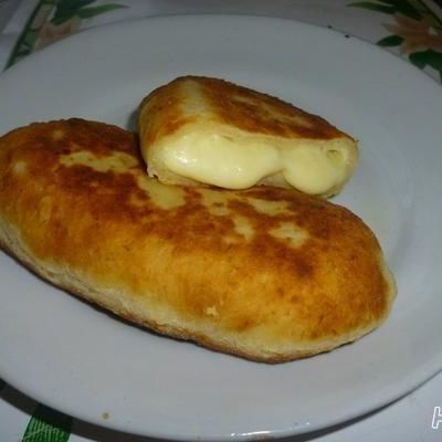 Картофельные пирожки с сыром