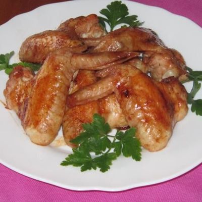 Куриные крылышки в маринаде с соевым соусом