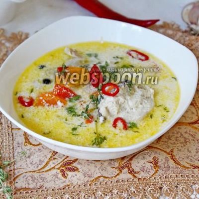 Сливочный суп с курицей и овощами