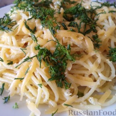 Спагетти с сыром и яйцами