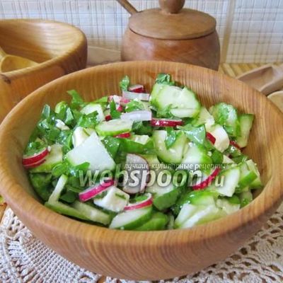 Салат со щавелем витаминный