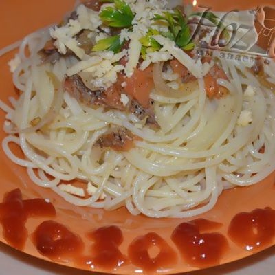 Итальянская паста с помидорами и сыром