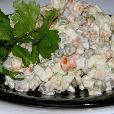 Постный салат Оливье