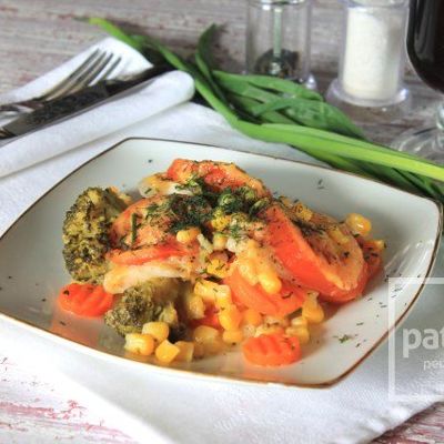 Филе пангасиуса с овощами в мультиварке