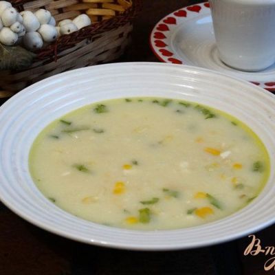 Сырный суп с консервированной кукурузой