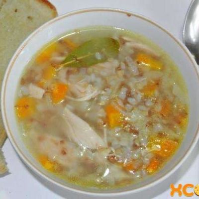 Гречневый суп на курином бульоне с грудкой