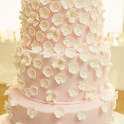 Цветы из мастики для свадебного торта