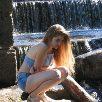 А мир все так же меняется...