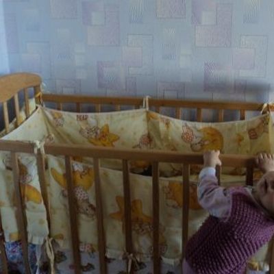 Как правильно выбрать кроватку для малыша?