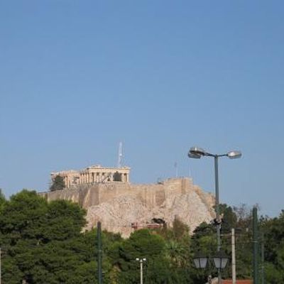 Афины - город древний и современный Греция