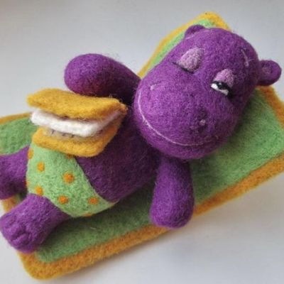 Игрушки из войлока
