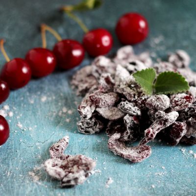 Вяленая вишня в сахарной пудре - подробный рецепт