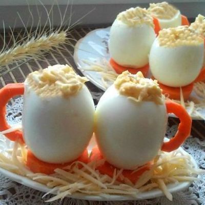 Фаршированные яйца Чашечки