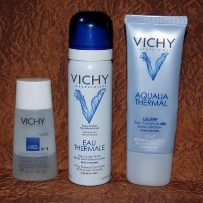 Очищение и увлажнение кожи лица с помощью косметических средств Vichy