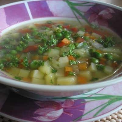 Суп с замороженными и свежими овощами