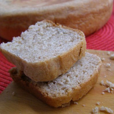 Очень простой рецепт вкусного цельнозернового хлеба